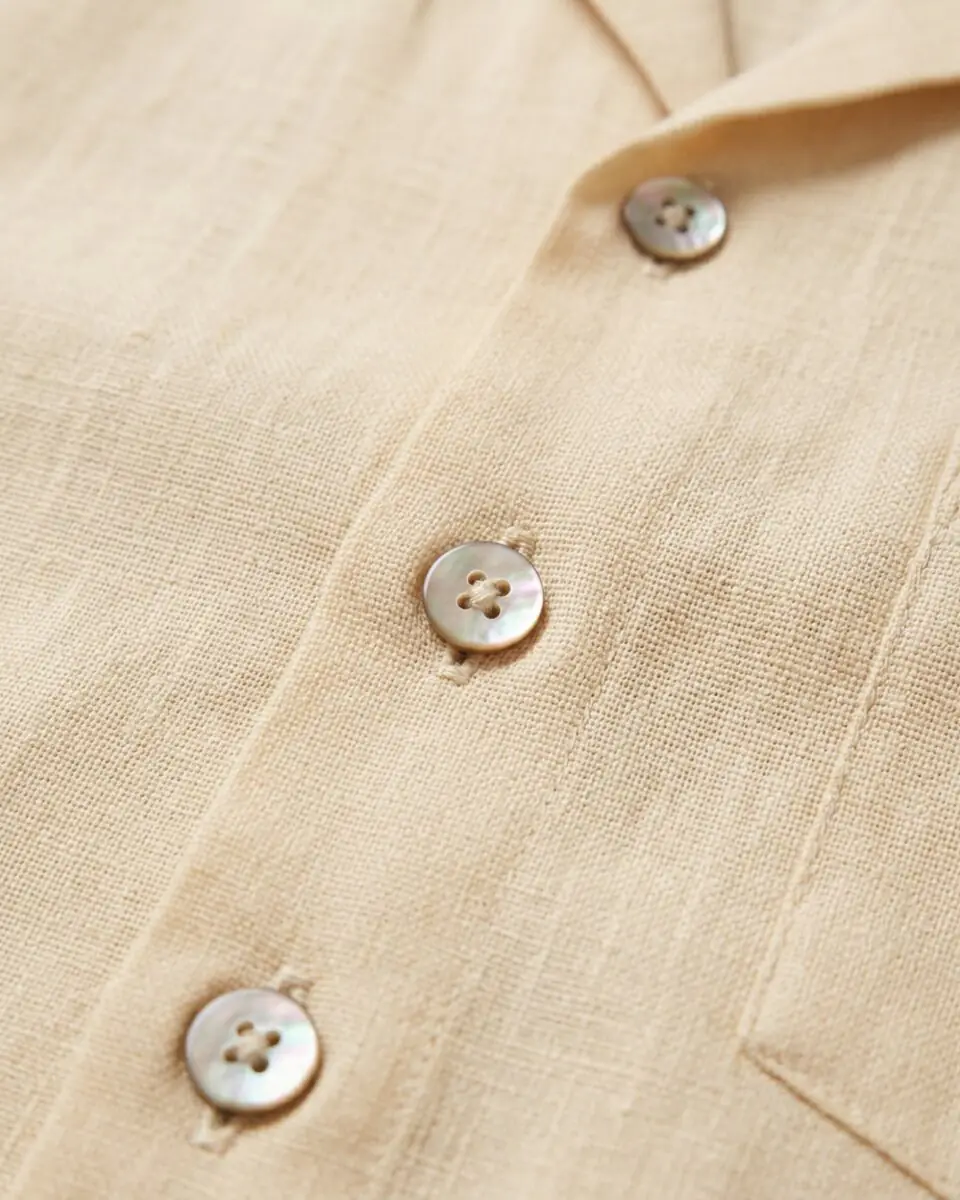 Tangail Cloud Handloom Camp Shirt, buttons and placket close-up